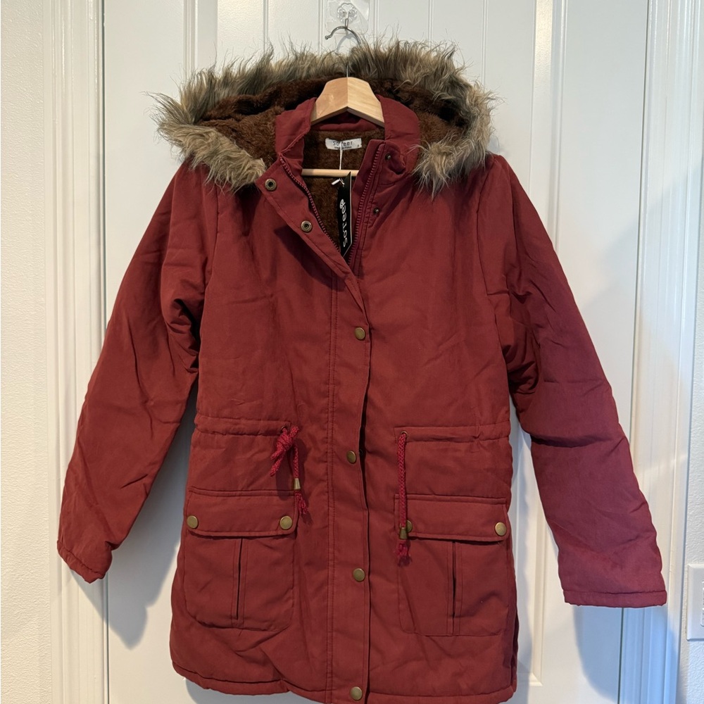 NWT Women’s Faux-Fur Trim Red Parka Jacket (S)